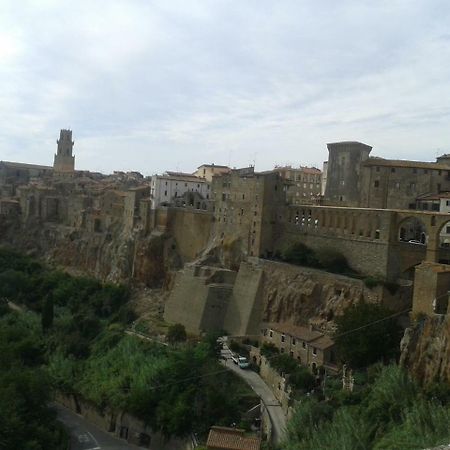 Alchimia Apartment Pitigliano Bagian luar foto