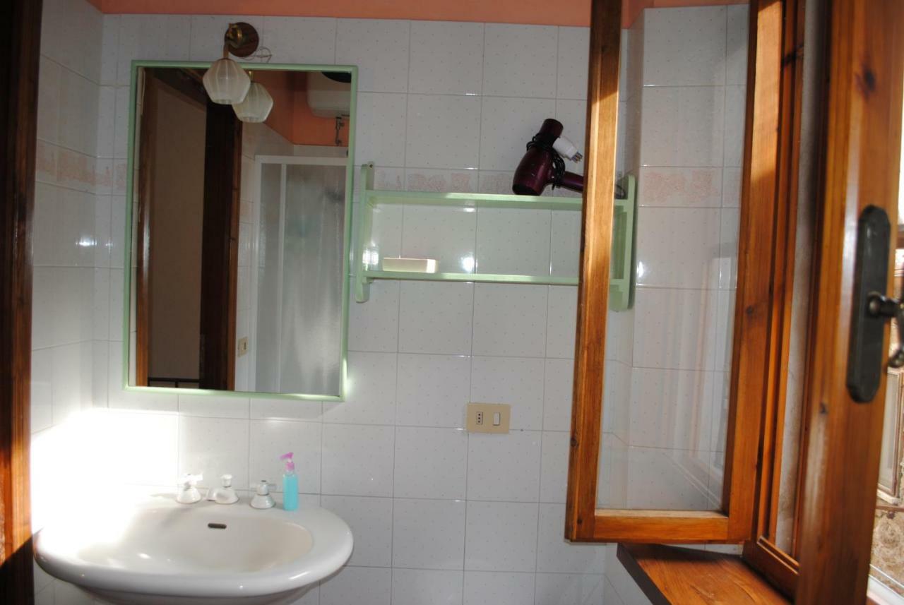 Alchimia Apartment Pitigliano Bagian luar foto