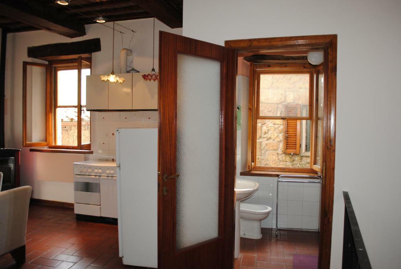 Alchimia Apartment Pitigliano Bagian luar foto